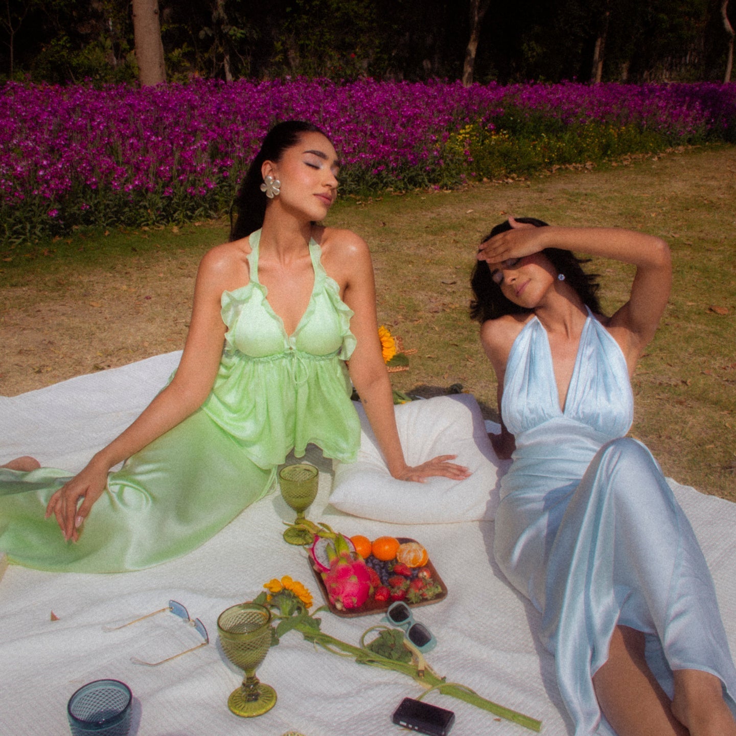 Elegance in Every Stitch: Buy Dresses Online in Dubai with Sands Fashion House